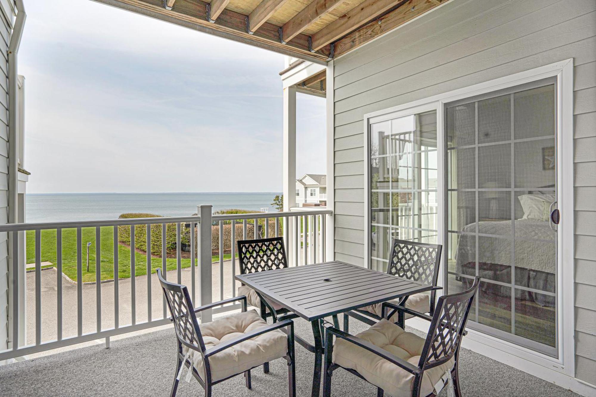 The Cliffside Resort Condominiums Greenport Exterior photo